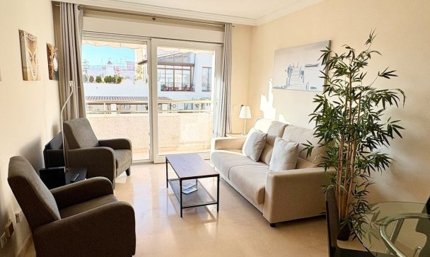 apartment - Wiederverkauf - Marbella - Marbella Centro