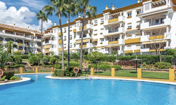 apartment - Wiederverkauf - Marbella - Nagüeles