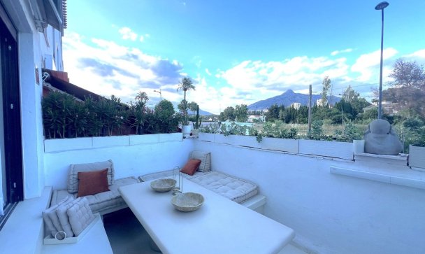 apartment - Wiederverkauf - Marbella - Nueva Andalucía