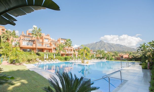 apartment - Wiederverkauf - Marbella - Nueva Andalucía