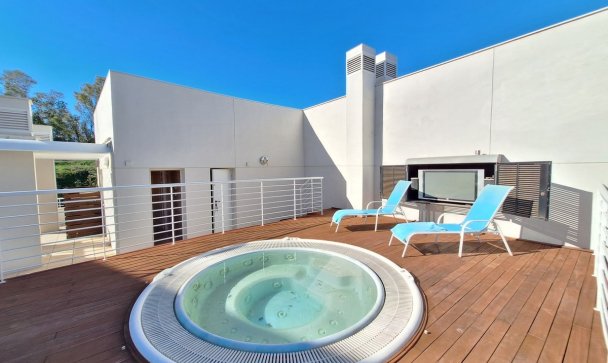 apartment - Wiederverkauf - Marbella - Nueva Andalucía