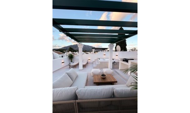 apartment - Wiederverkauf - Marbella - Nueva Andalucía