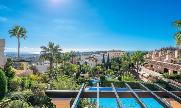 apartment - Wiederverkauf - Marbella - Nueva Andalucía