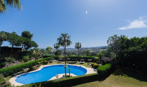 apartment - Wiederverkauf - Marbella - Nueva Andalucía