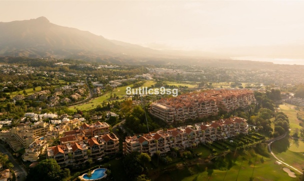 apartment - Wiederverkauf - Marbella - Nueva Andalucía