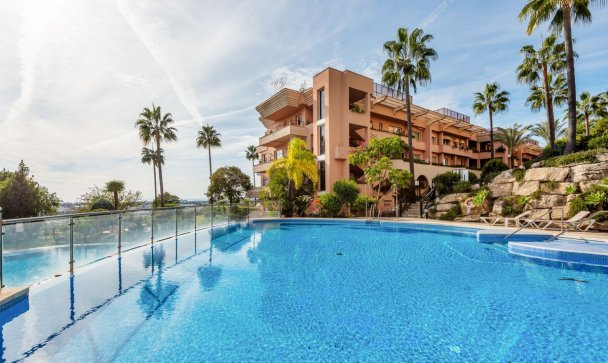 apartment - Wiederverkauf - Marbella - Nueva Andalucía