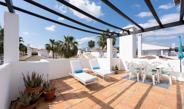 apartment - Wiederverkauf - Marbella - Nueva Andalucía
