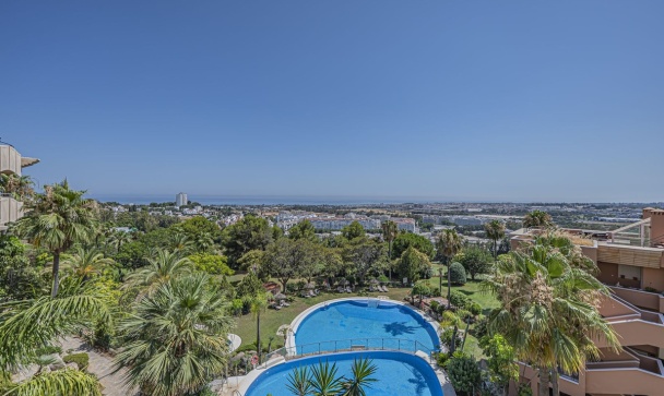 apartment - Wiederverkauf - Marbella - Nueva Andalucía