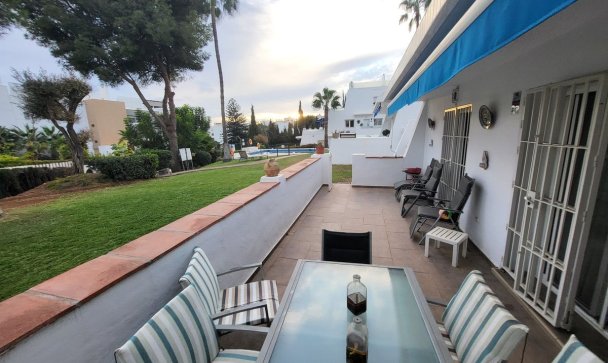 apartment - Wiederverkauf - Marbella - Nueva Andalucía