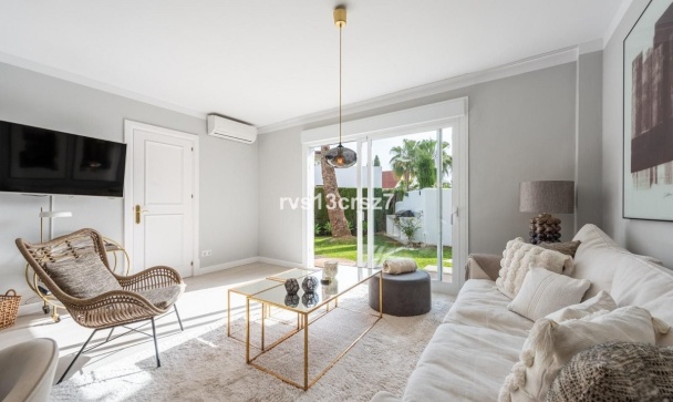 apartment - Wiederverkauf - Marbella - Nueva Andalucía