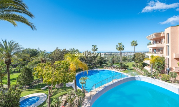 apartment - Wiederverkauf - Marbella - Nueva Andalucía