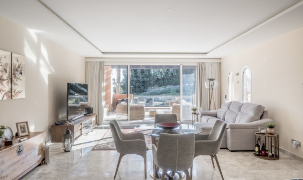 apartment - Wiederverkauf - Marbella - Nueva Andalucía