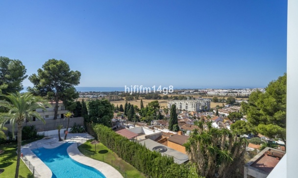 apartment - Wiederverkauf - Marbella - Nueva Andalucía