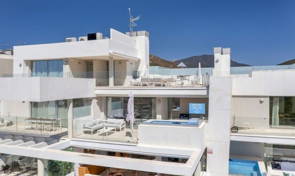 apartment - Wiederverkauf - Marbella - Nueva Andalucía