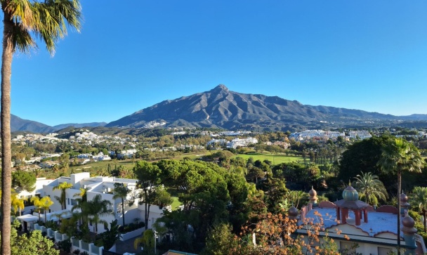 apartment - Wiederverkauf - Marbella - Nueva Andalucía