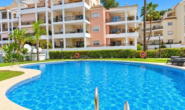 apartment - Wiederverkauf - Marbella - Nueva Andalucía