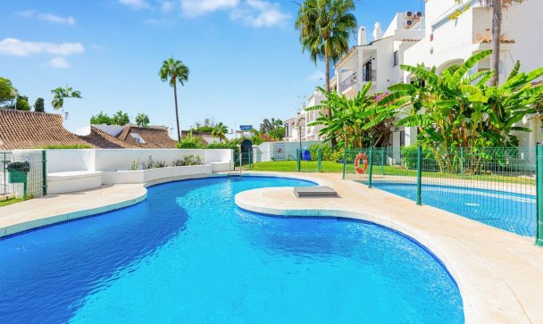 apartment - Wiederverkauf - Marbella - Puerto Banús