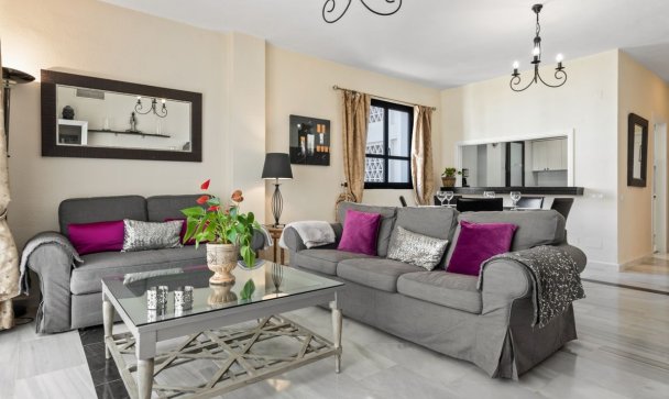 apartment - Wiederverkauf - Marbella - Puerto Banús