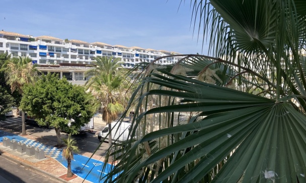 apartment - Wiederverkauf - Marbella - Puerto Banús