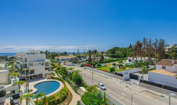 apartment - Wiederverkauf - Marbella - Puerto Banús