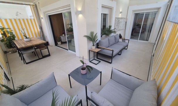 apartment - Wiederverkauf - Marbella - Puerto Banús