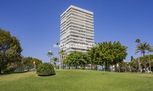 apartment - Wiederverkauf - Marbella - Río Real
