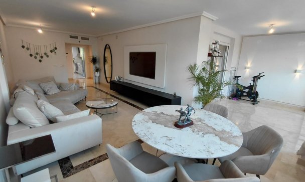apartment - Wiederverkauf - Marbella - RSM-61624