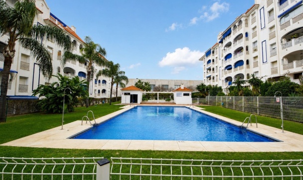 apartment - Wiederverkauf - Marbella - San Pedro de Alcántara