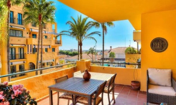 apartment - Wiederverkauf - Marbella - San Pedro de Alcántara