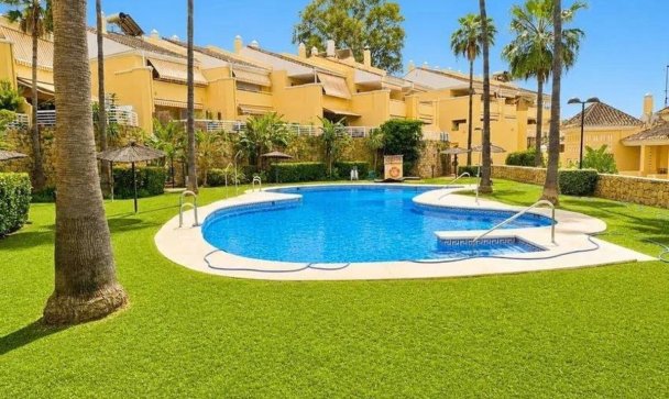 apartment - Wiederverkauf - Marbella - San Pedro de Alcántara