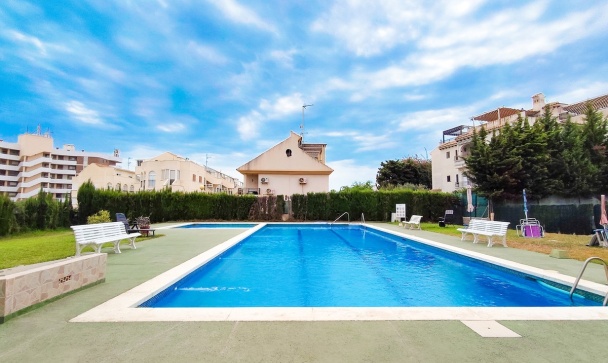 apartment - Wiederverkauf - Orihuela - La Zenia