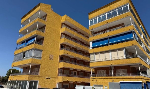 apartment - Wiederverkauf - Orihuela - Punta Prima