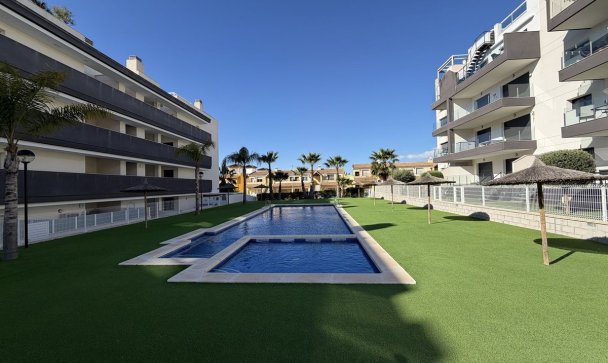 apartment - Wiederverkauf - Orihuela - Villamartin