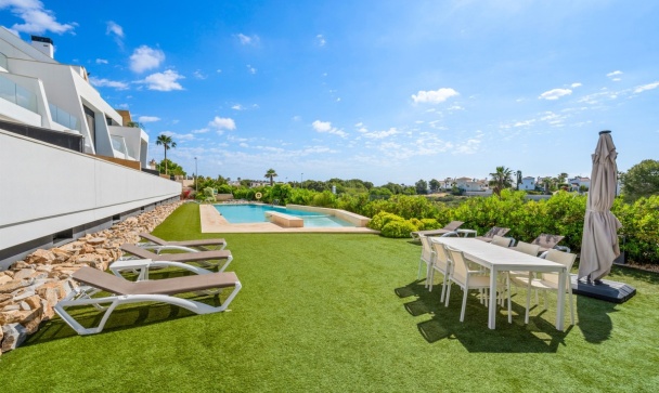 apartment - Wiederverkauf - Orihuela - Villamartin