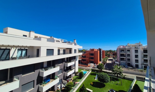 apartment - Wiederverkauf - Orihuela - Villamartin