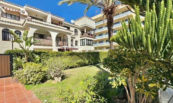 apartment - Wiederverkauf - Torremolinos - Los Alamos