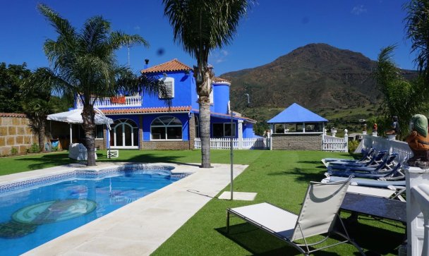 Country house - Wiederverkauf - Estepona - Estepona Centro