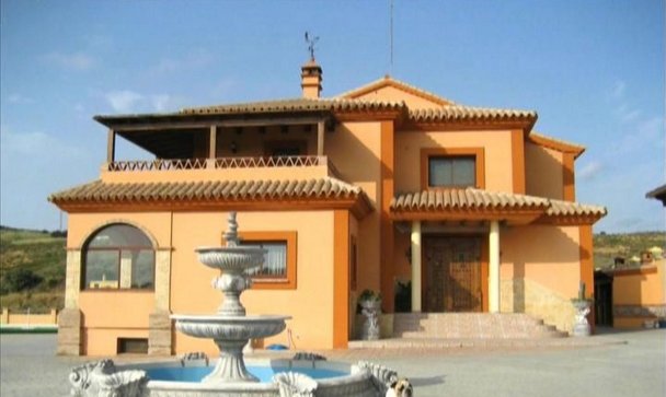 Country house - Wiederverkauf - Estepona - Estepona Centro
