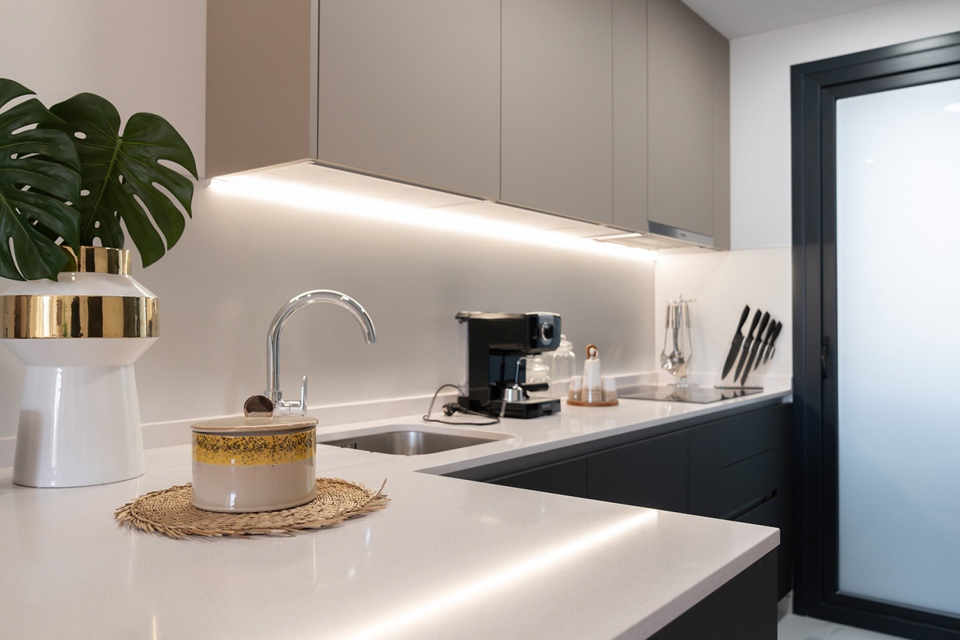 Neue Gebäude - apartment - Benidorm - Spain