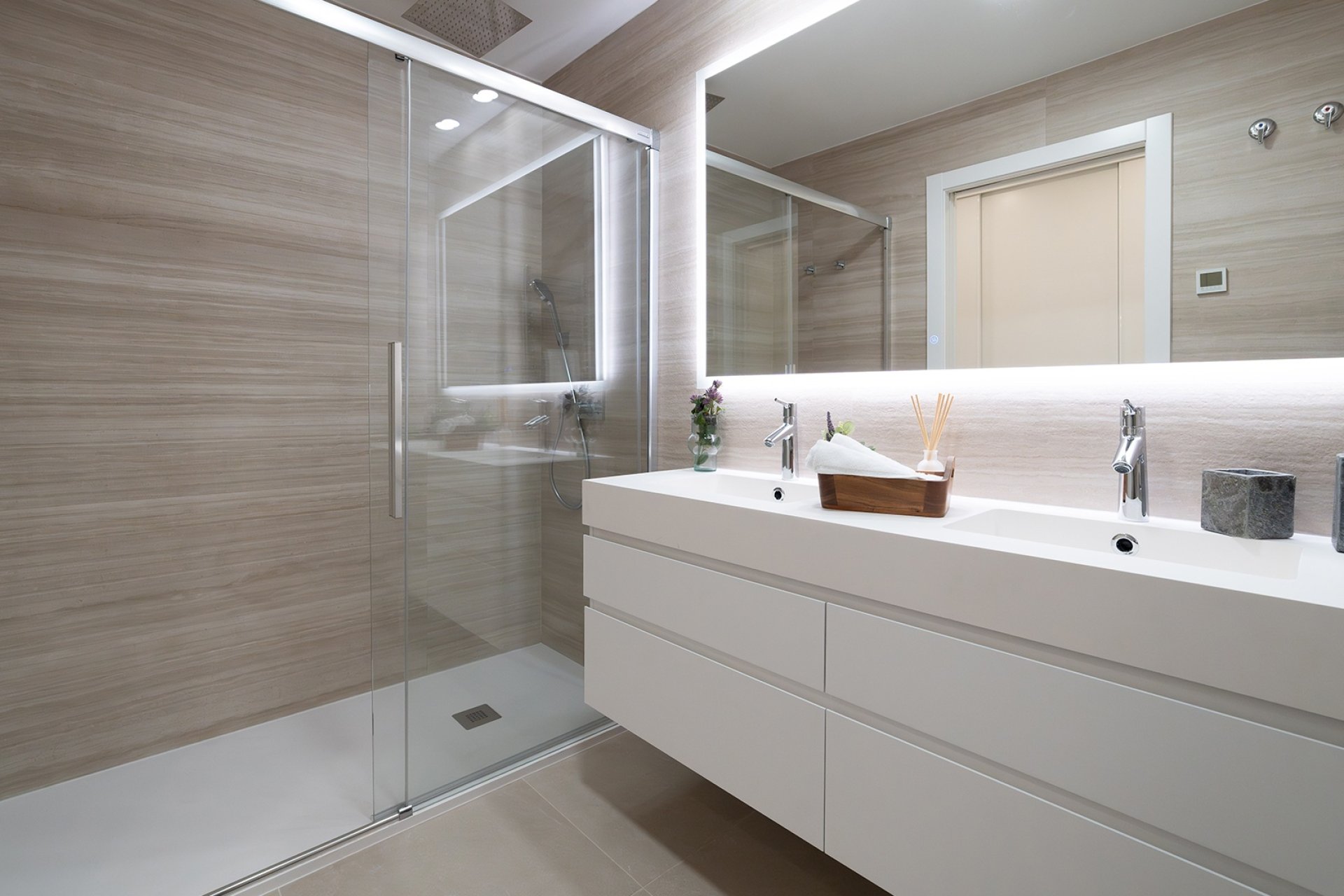 Neue Gebäude - apartment - Benidorm - Spain