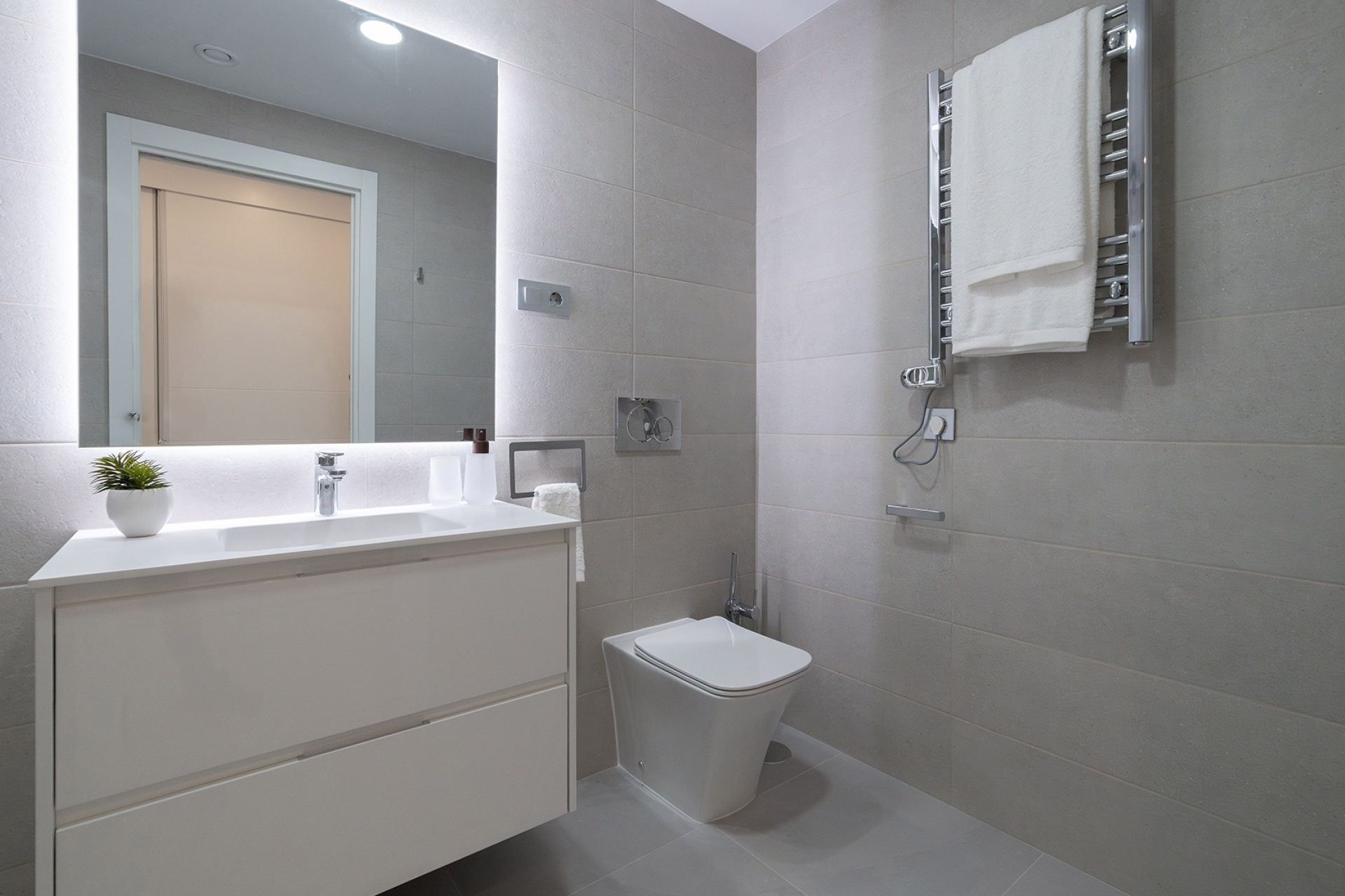 Neue Gebäude - apartment - Benidorm - Spain