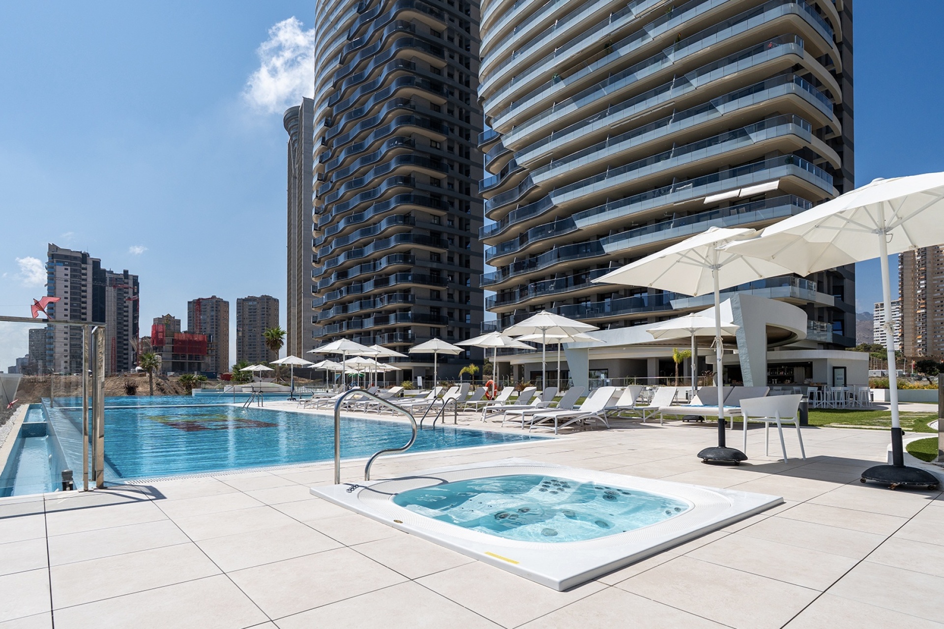 Neue Gebäude - apartment - Benidorm - Spain