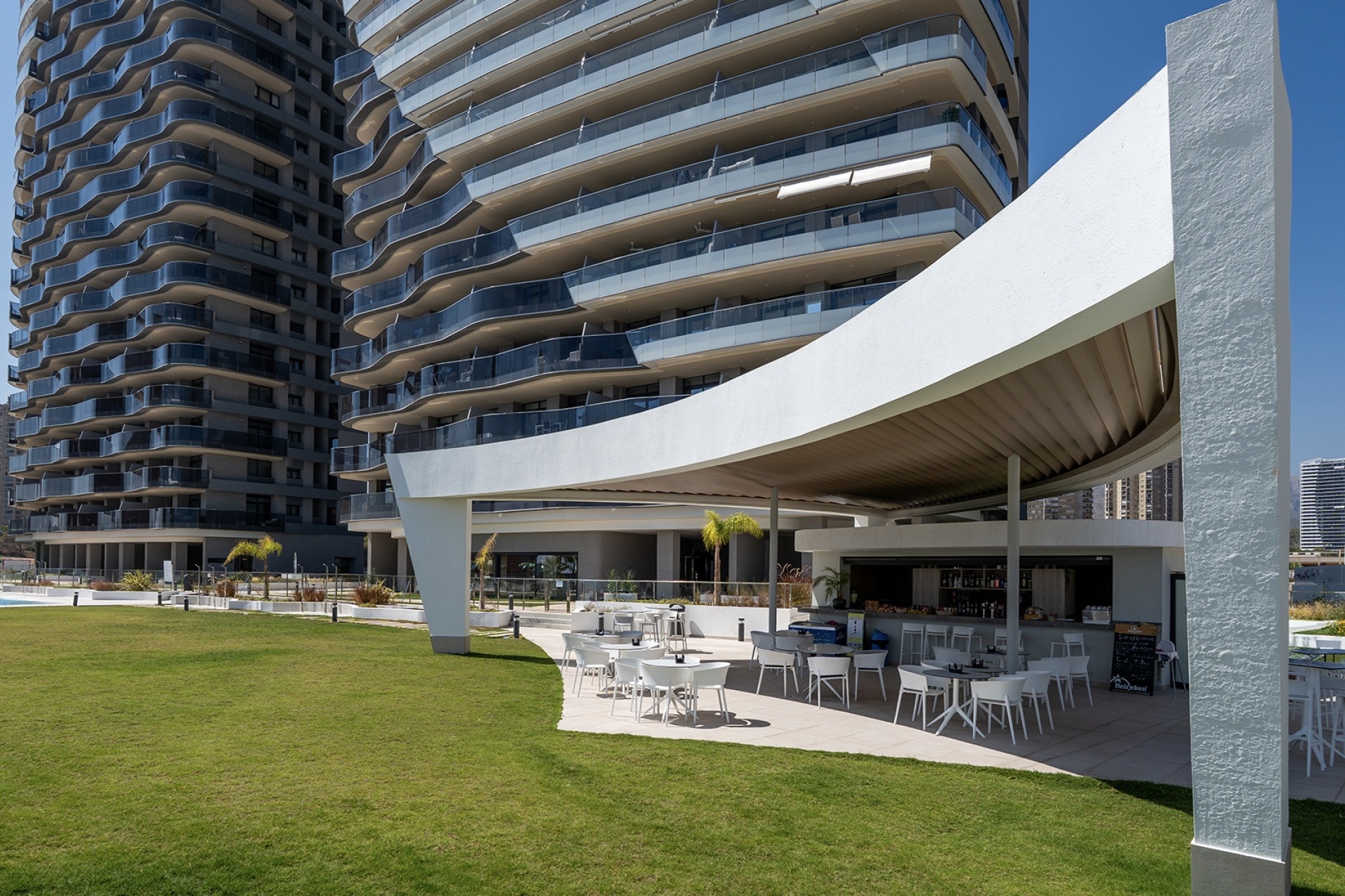 Neue Gebäude - apartment - Benidorm - Spain