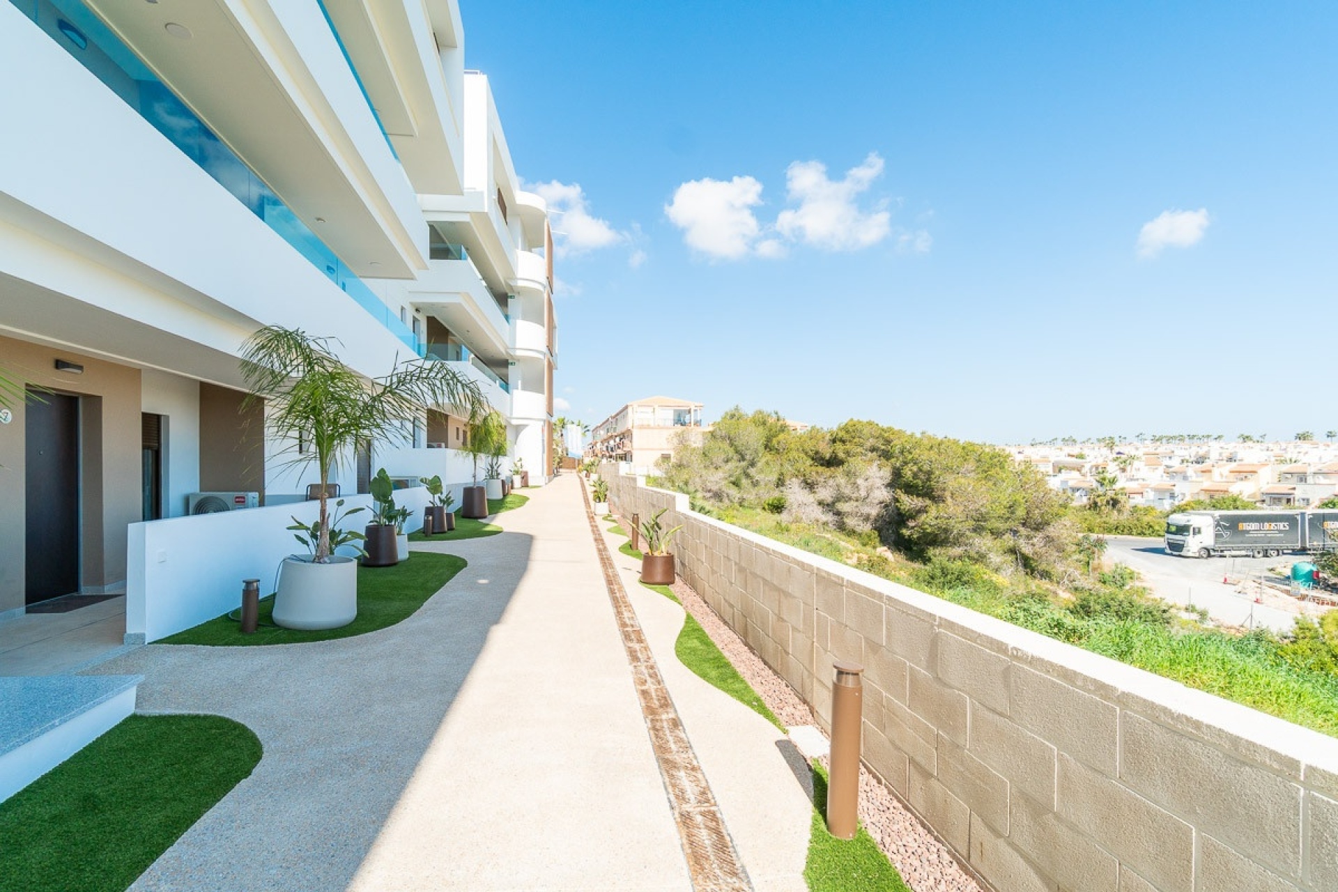 Neue Gebäude - apartment - Orihuela - Playa Flamenca