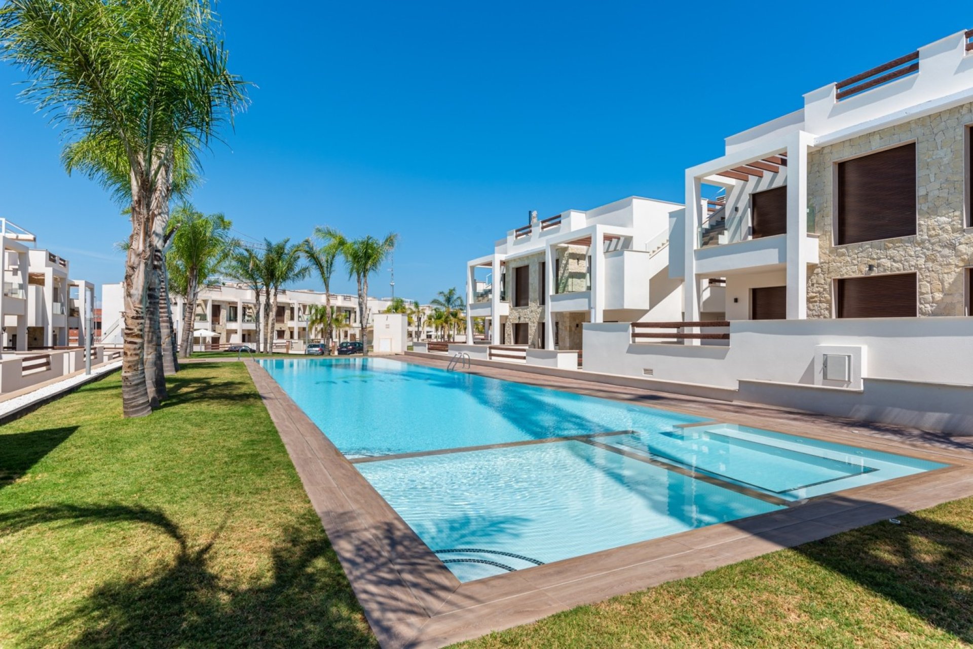 Neue Gebäude - Bungalow - Torrevieja - Torrevieja - Los Balcones