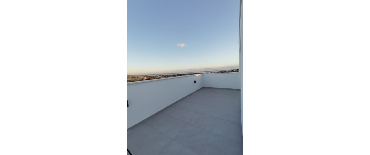 Neue Gebäude - Laguna Azul Villa - Los Montesinos - La Herrada