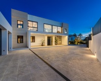 Neue Gebäude - Villa - Benahavís - El Madroñal