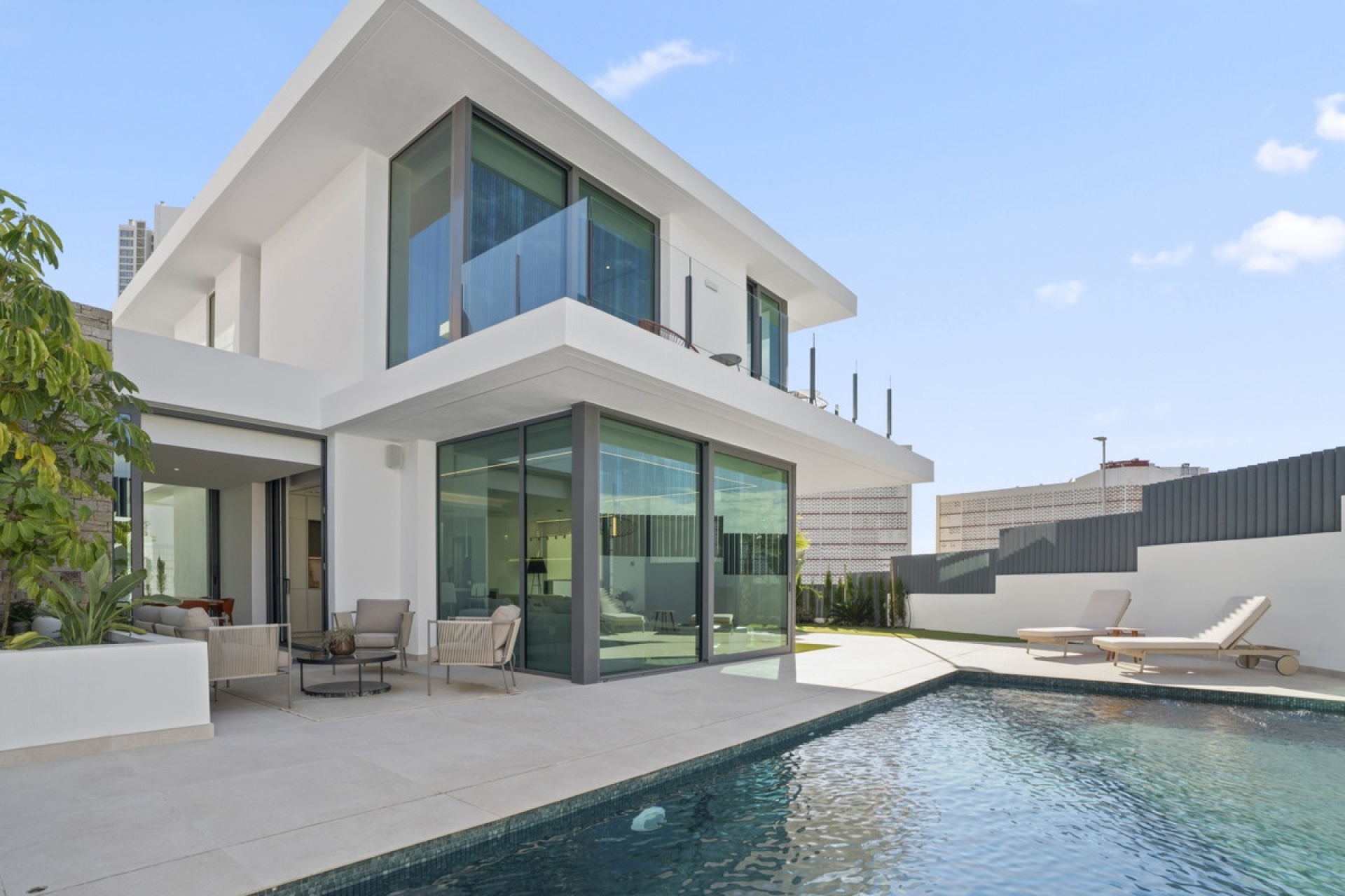 Neue Gebäude - Villa - Benidorm - Benidorm Centro