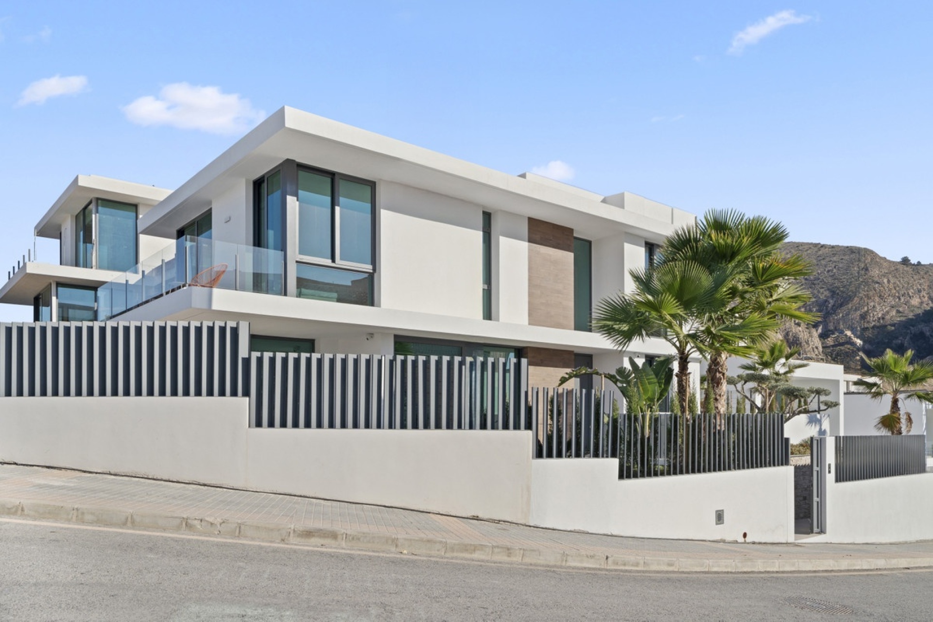 Neue Gebäude - Villa - Benidorm - Benidorm Centro