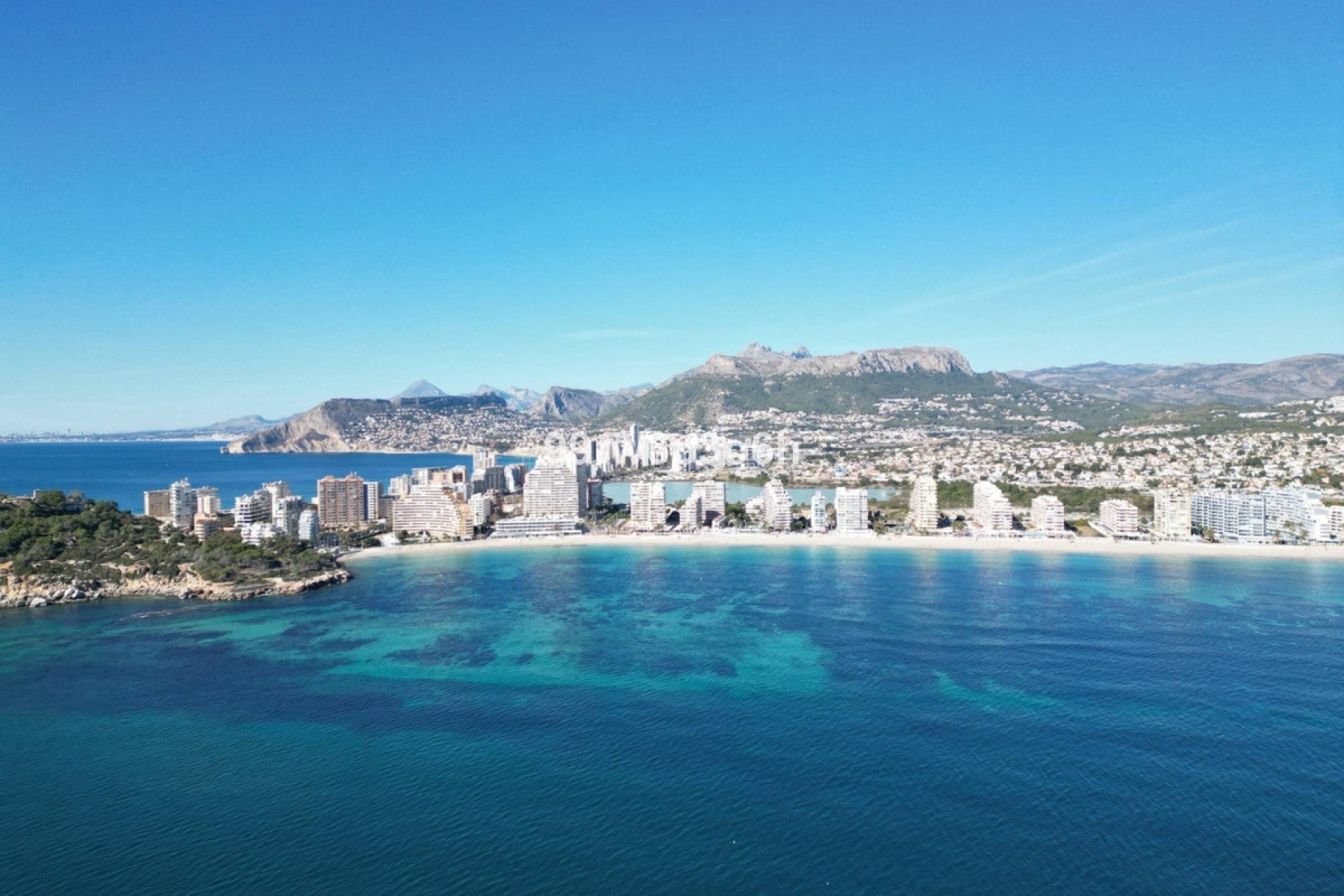 Neue Gebäude - Villa - Calpe - Calpe Centro